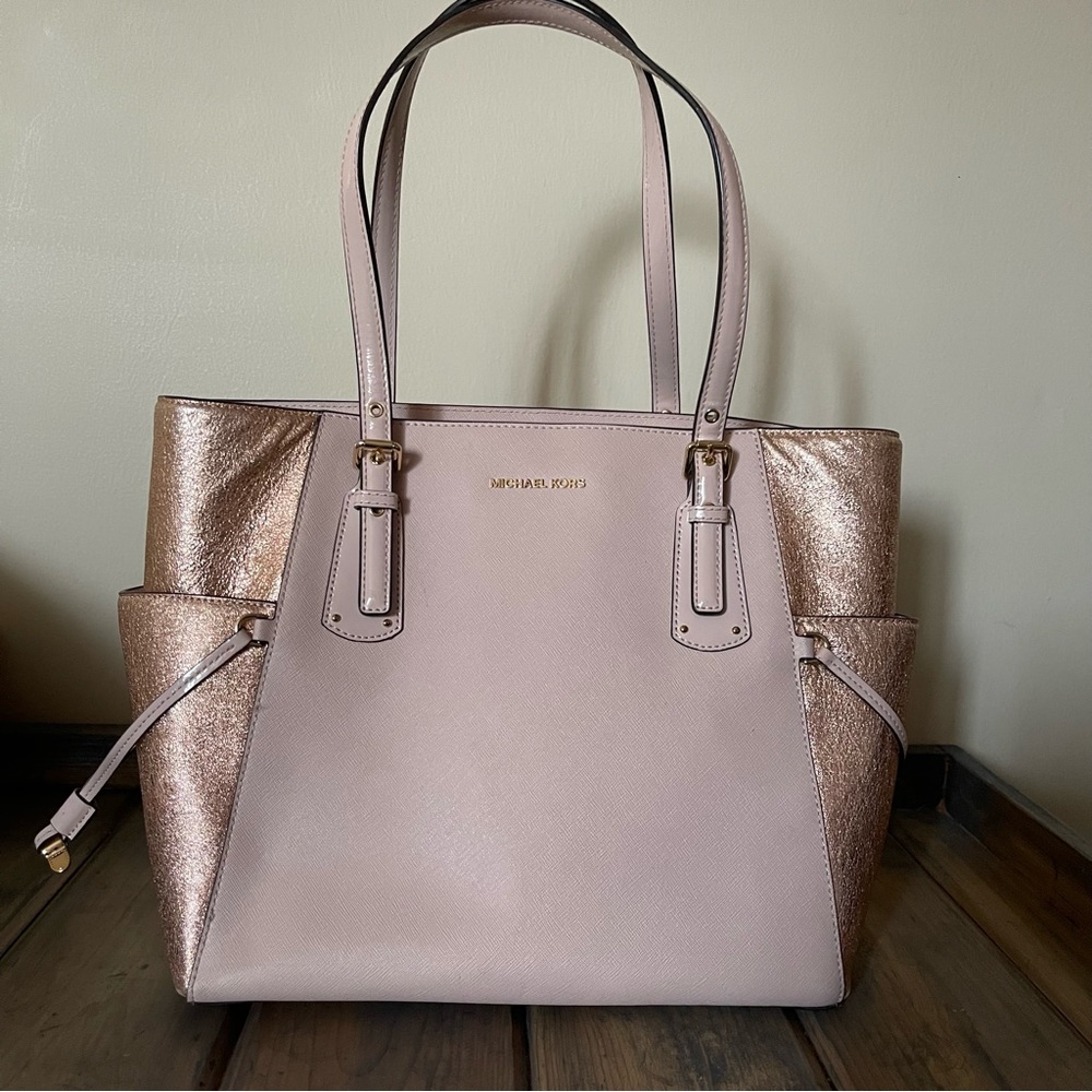 Michael Kors East West Rose Gold Voyager Purse